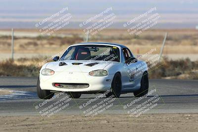 media/Nov-17-2024-CalClub SCCA (Sun) [[5252d9c58e]]/Group 1/Session 1 (Star Mazda Entrance)/